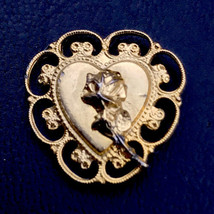 Rose on Heart Pin Vintage - £7.81 GBP