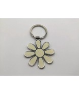 Nine West Daisy White Flower Keychain Bag Charm Bag Accessories - £8.05 GBP