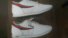 FILA Men&#39;s Original Fitness Shoe 11US Men&#39;s White Low Fila sneaker tennis shoe - £22.71 GBP