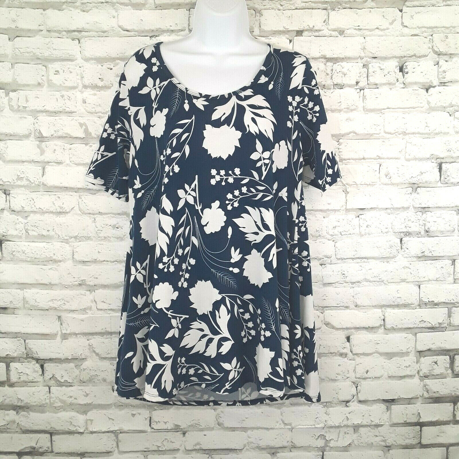 LuLaRoe Tunic Top Womens Small Blue Floral Short Sleeve Simply Comfortable - $13.99