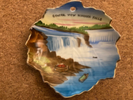 NIAGARA FALLS CANADA HANDPAINTED NOVELTY  COLLECTOR PLATE - $6.50