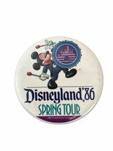 1986 Disneyland Spring Tour Pinback Button Marching Mickey Playing a Drum - £7.17 GBP