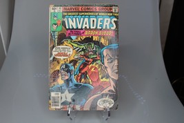 Marvel Comics The Invaders Vol. 1 No.14 March 1977 - £3.88 GBP
