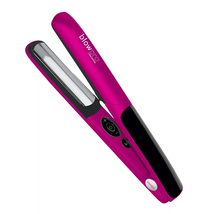 BlowPro Pink Edition Titanium Style Flat Iron - €60,36 EUR