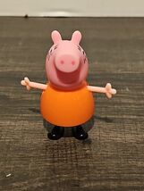 Peppa Pig Mrs MOM MUMMY Mother In Orange 2.75&quot; Tall Figure Jazwares UK E... - $329.62 MXN