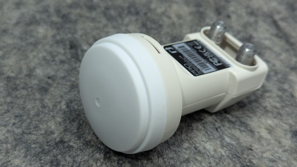 New Inverto Pro Wideband 40mm PLL LNB with Horizontal/Vertical Ports Item image 9