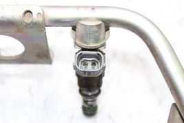 02-05 SUBARU IMPREZA Right Side Fuel Rail F1025 image 4