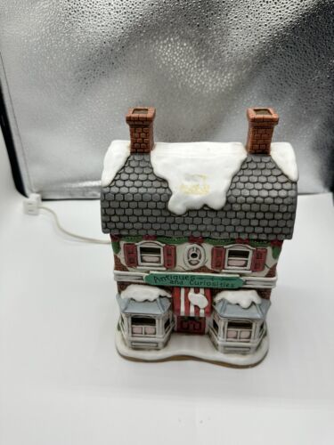 Vintage Lefton Antiques And Curiosities 1992 00723 Colonial Christmas Village - $28.66