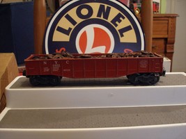 `LIONEL 6462 RED NYC gondola with JUNK LOAD - $30.00