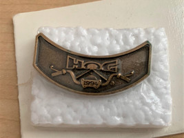 Harley Davidson Owners Group Hog Rocker 1994 VEST/HAT Pin New Sealed - £3.87 GBP