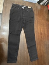 Route 66 Skinny Jeans Size 10 Short - $726.84 MXN