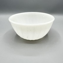 Vintage Fire King White Milk Glass Swirl 5.5&quot; Medium Nesting Bowl - $12.86