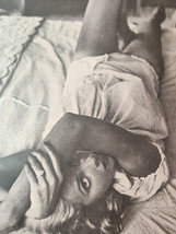 1955 Esquire Aritlcle Sam Shaw Glamour Photographs ROXANNE Dolores Rosedale - £12.94 GBP