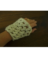 Fingerless gloves winter white wool wristers crocheted - $10.00