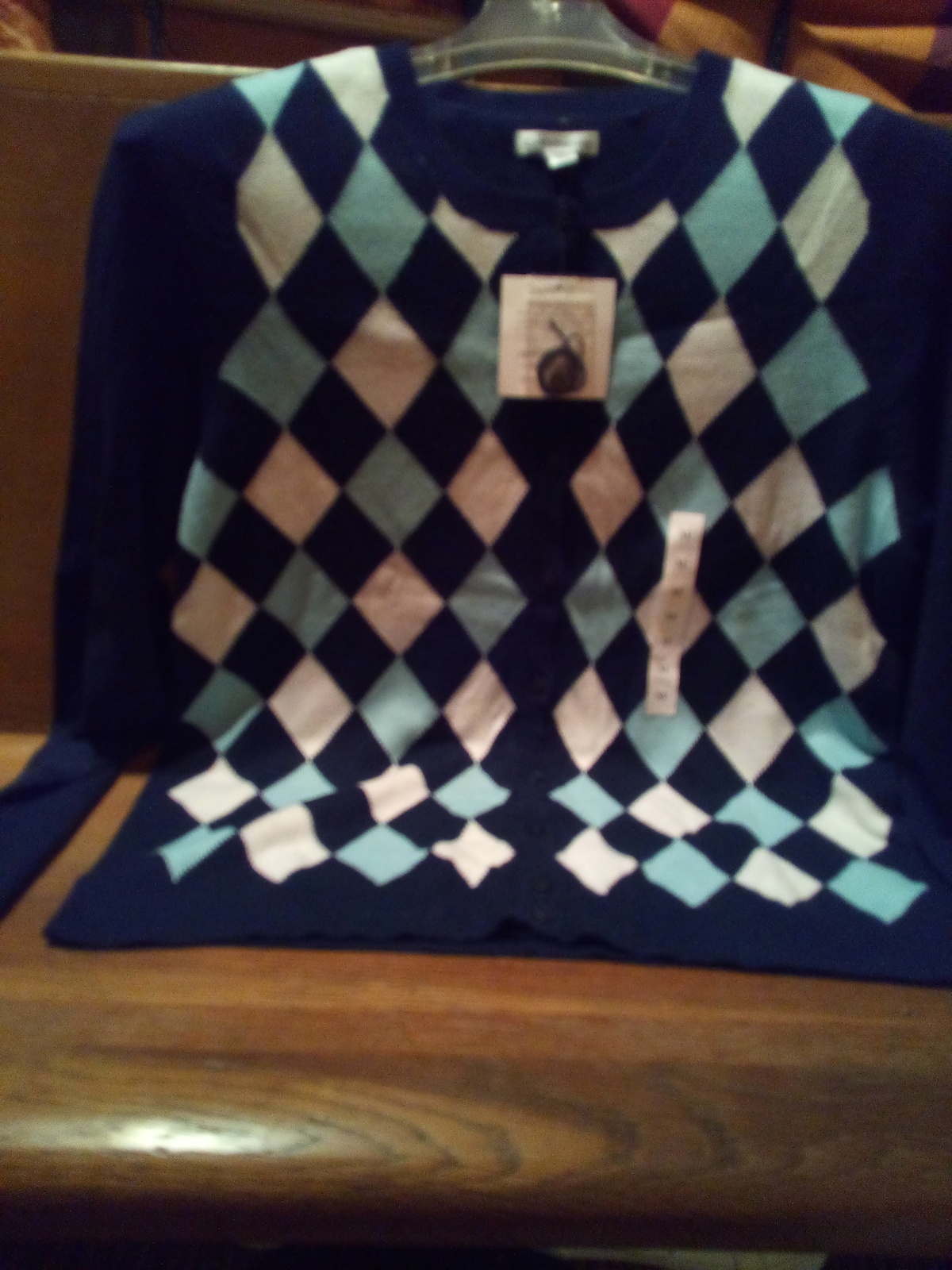 Croft and Barrow Women&#39;s Sweater  - $10.00