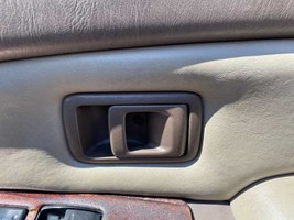 Interior Inner Door Handle Passenger Right Front 1998 Toyota 4 RunnerFas... - $19.40