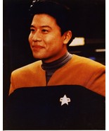 Garrett Wang Star Trek 8x10 photo X3114 - $8.21 CAD