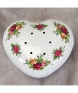Royal Albert Old Country Roses Heart Shaped Pomander 3&quot; - $538.97 MXN