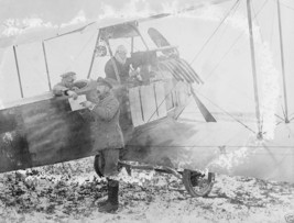 German pilots receiving orders before takeoff World War I 8x10 Photo - £7.03 GBP