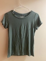 Victoria’s Secret Women’s Shirt S Small Green Round Neck Bust 32” - £3.71 GBP