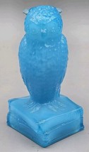 VINTAGE Degenhart Glass Blue Opaque Wise Owl Books Figurine Paperweight - $28.04