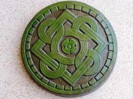 14&quot; Celtic Stepping Stone Garden Mold - Buy Three 14&quot; Molds - Get 1 More... - £39.32 GBP