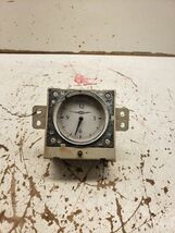 300       2007 Clock 1330612 - $101.20 CAD