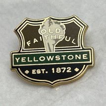 Old Faithful Yellowstone National Park Wyoming Souvenir Lapel Hat Pin - £11.72 GBP