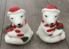 Polar Bear W/ Scarves, Presents &amp; Santa Hats, Salt &amp; Pepper Shakers Set - £5.41 GBP