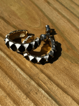 Black White Enamel Gold Tone Hoop Earrings Pierced - £15.77 GBP