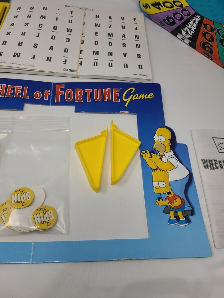 The Simpsons Deluxe Wheel of Fortune Game (Tin Box) Item image 5