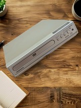 MAGNAVOX DVD Player MWD200G Silver Tested Works Great No Remote Dolby Di... - $9.30