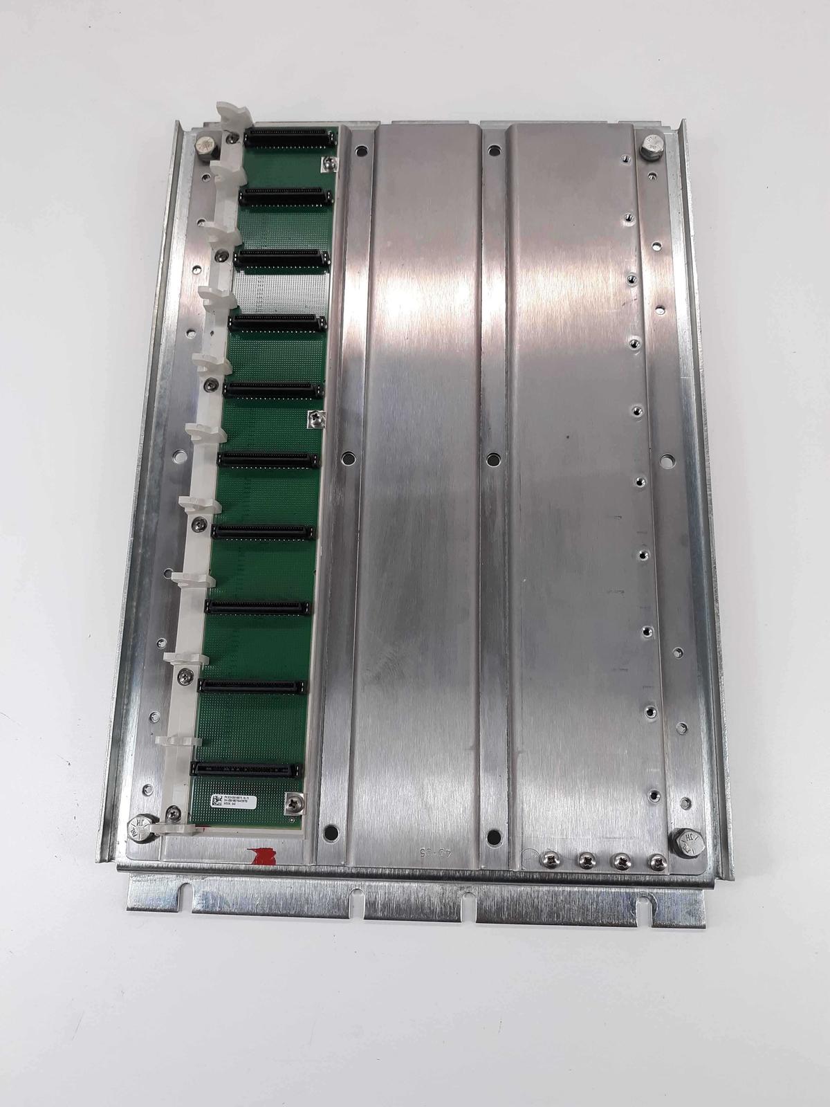 Schneider Modicon 140XCP40200 Slot Blackplate SCE4350198275  - $200.00