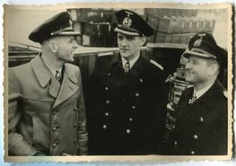 German WWII Photo Kriegsmarine Officers Knight&#39;s Cross Recipient 01412 - $14.99