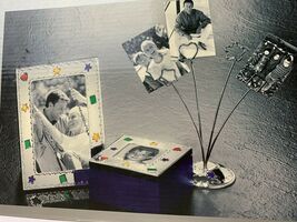 Vtg Royal Limited Silver Photo Frame &amp; Holder 3 Set NIB Decorative photo... - $336.48 MXN