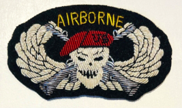 US ARMY AIRBORNE SPECIAL FORCES HAND EMBROIDERED GOLD SILVER BULLION BADGE - $25.00