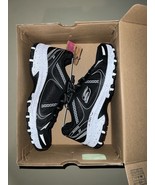 Skechers  Outdoor Memory Foam Hillcrest Women’s 7 Black/White Style 179097S - $834.04 MXN