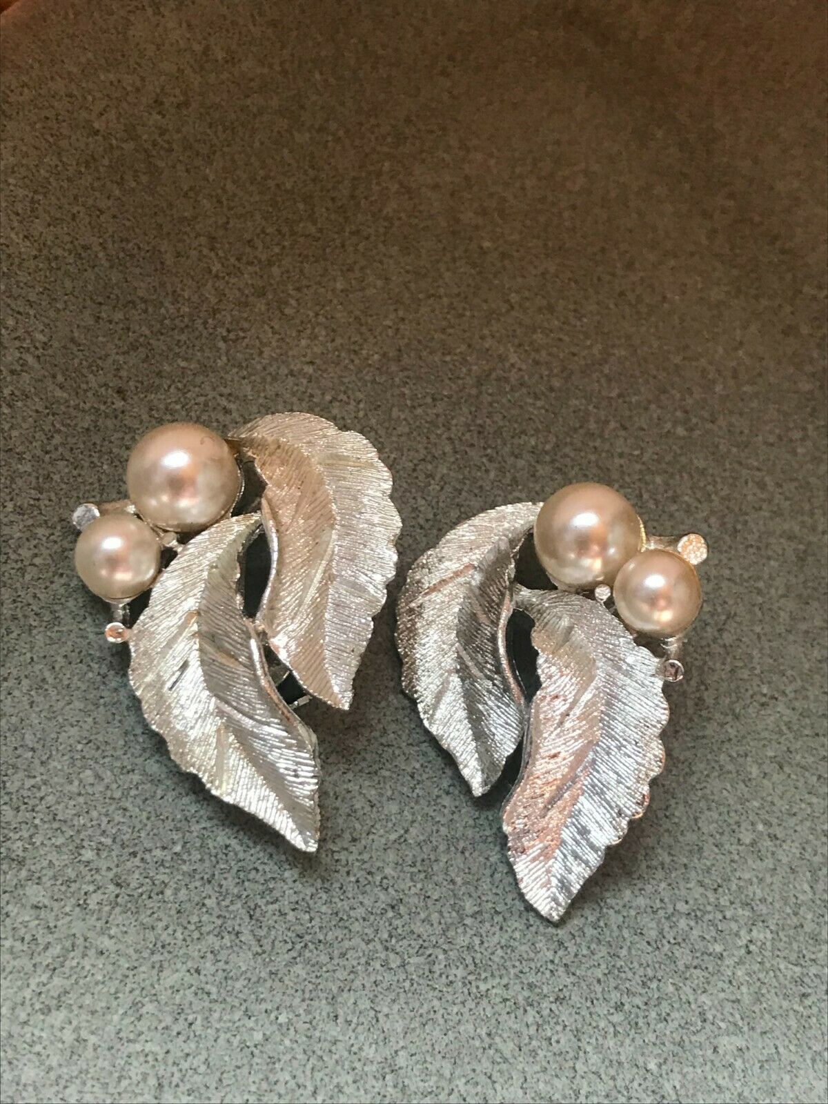 Vintage SarahCov Marked Two Silvertone Leaves w Faux White Pearl Berries Clip  - $13.09
