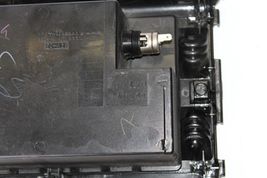 2003-2006 INFINITI G35 COUPE CENTER ARM REST BOTTOM 12V STORAGE P996 image 9