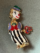 Vintage Enamel &amp; Goldtone Clown Holding Bouquet of Flowers w Rhinestones Pin - £10.31 GBP