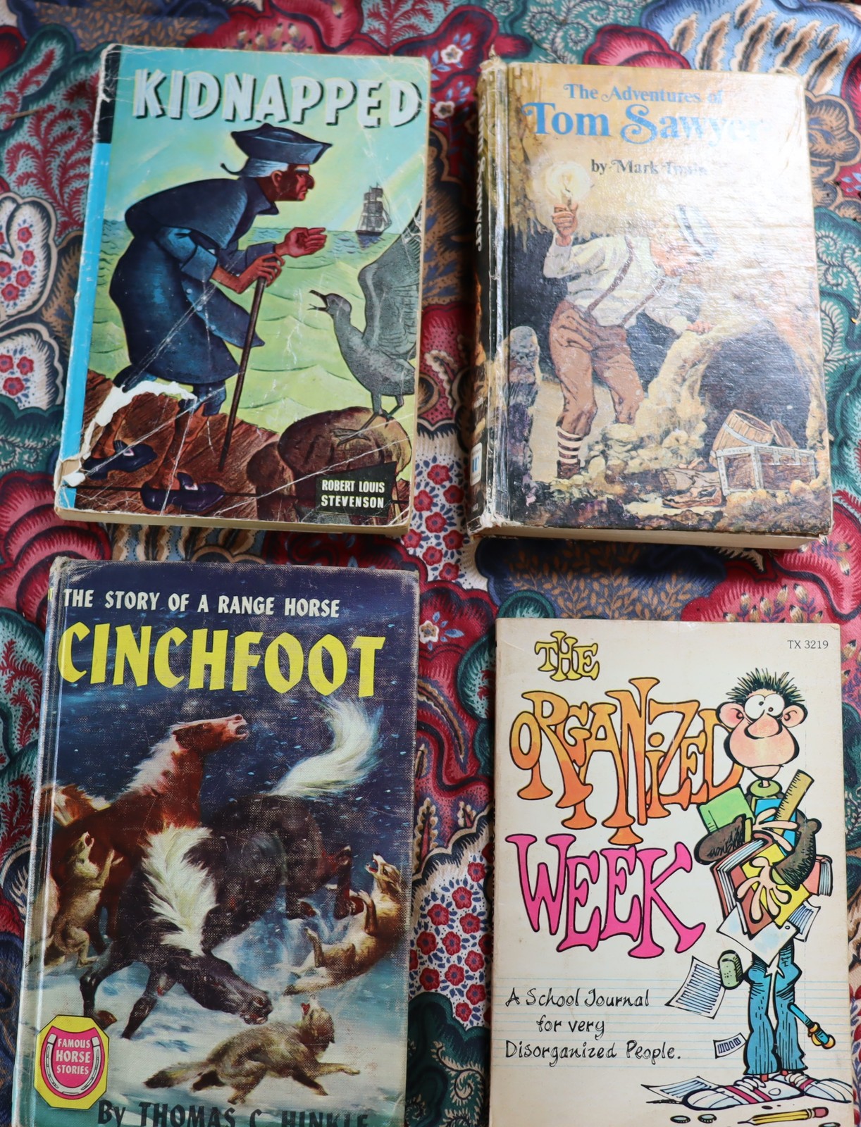 Primary image for Vintage group of kid's books Clinchfoot 1938 by Hinkle,Tom Sawyer 1971,Kidnapped