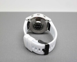 Garmin Epix Pro (Gen 2) 42mm Sapphire Smartwatch Silver/ Whitestone image 3