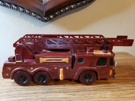 Ladder Fire Truck Mahogany Wooden Model - £47.95 GBP