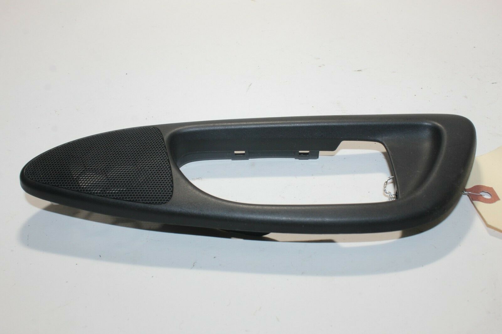 2005-2006 SAAB 9-2 AERO FRONT RH PASSENGER SIDE INTERIOR DOOR HANDLE COV... - $38.69