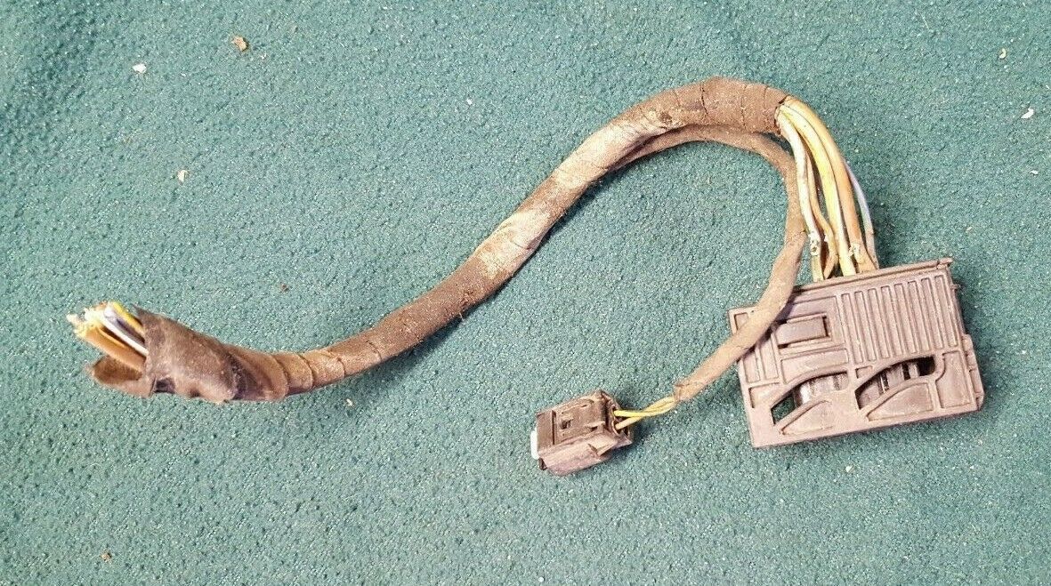 2002-2005 BMW 7 Series OEM Xenon HID Pigtail Wiring Harness and Plug ONLY - $20.37