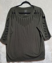 Women's Torrid Classic Fit Cutout Top Cotton Size 00 (Plus) - $17.09