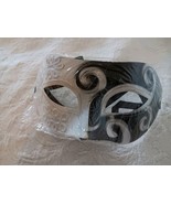 RETRO MASQUERADE MARDI GRAS  HALLOWEEN MASK WHITE &amp; BLACK WITH BLACK TIE... - $7.91