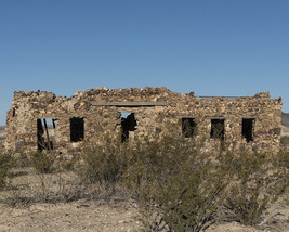 Abandoned stone house in Terlingua Texas near Big Bend National Park Photo Print - £7.15 GBP+