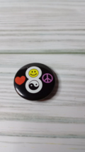 Vintage American Girl Grin Pin Peace and Love Pleasant Company - £2.95 GBP