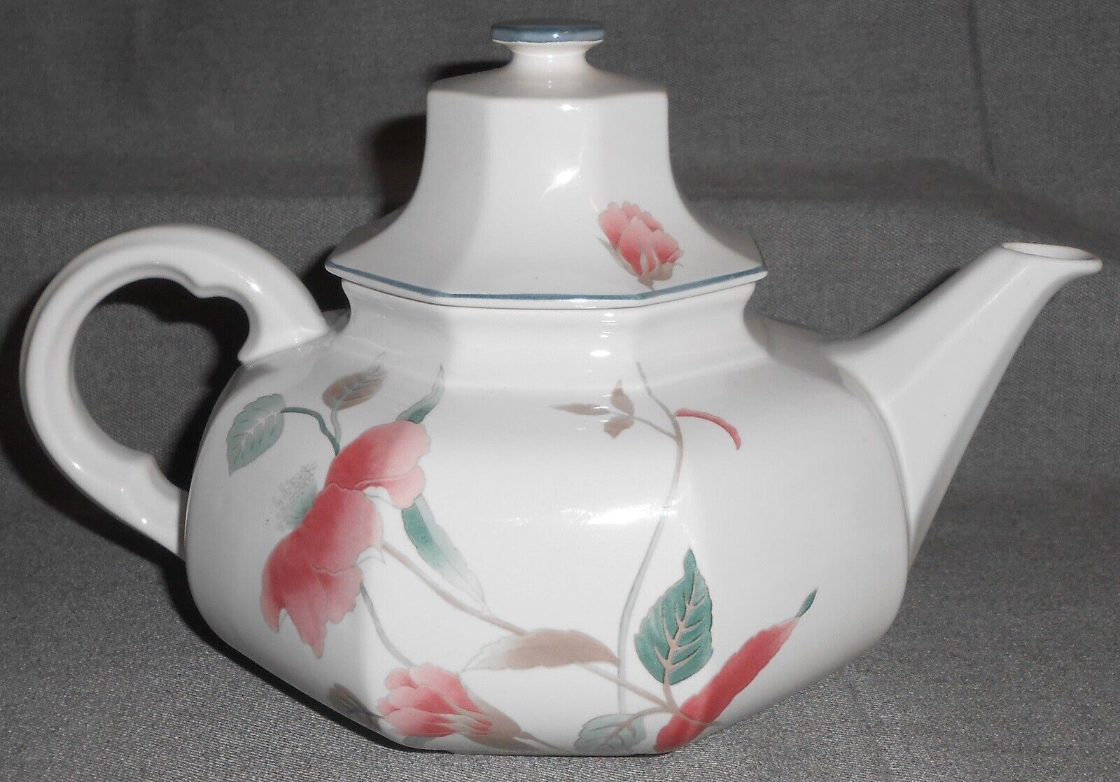 Primary image for Mikasa SILK FLOWERS PATTERN Four Cup TEAPOT
